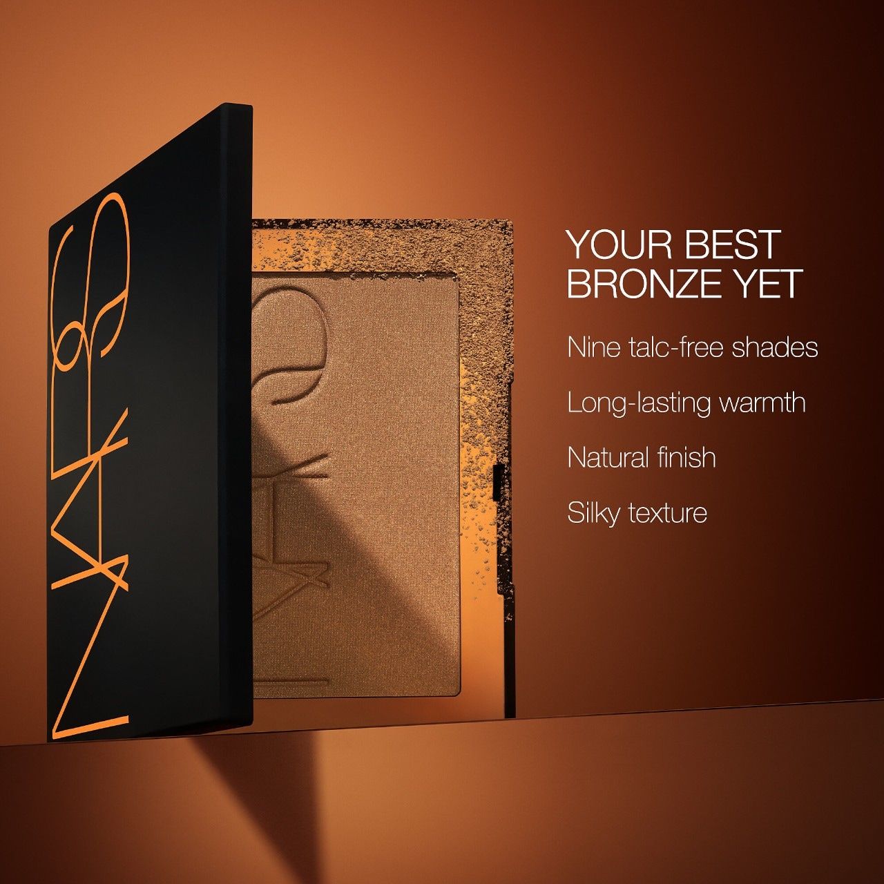 Laguna Bronzing Powder - NARS / Bronceador en polvo icónico foto 7