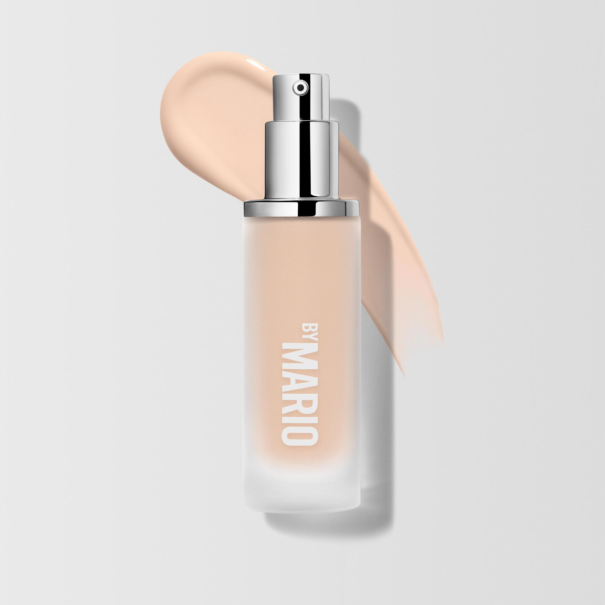 SurrealSkin Natural Finish Foundation - Makeup by Mario / Base natural de cobertura media
